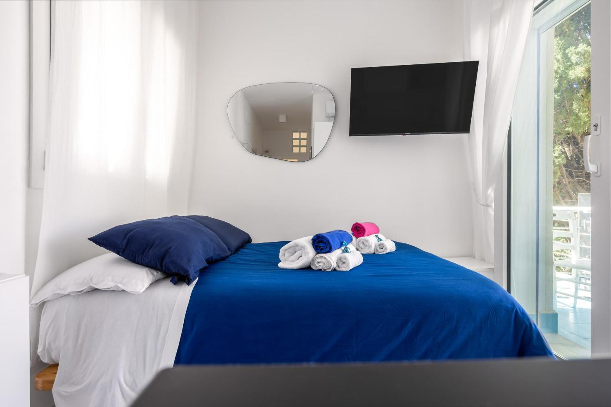 Blue Life, Sea-Luxury Rooms On The Beach Between Palermo And Cefalu' กาสเตลดัชเชีย ห้อง รูปภาพ