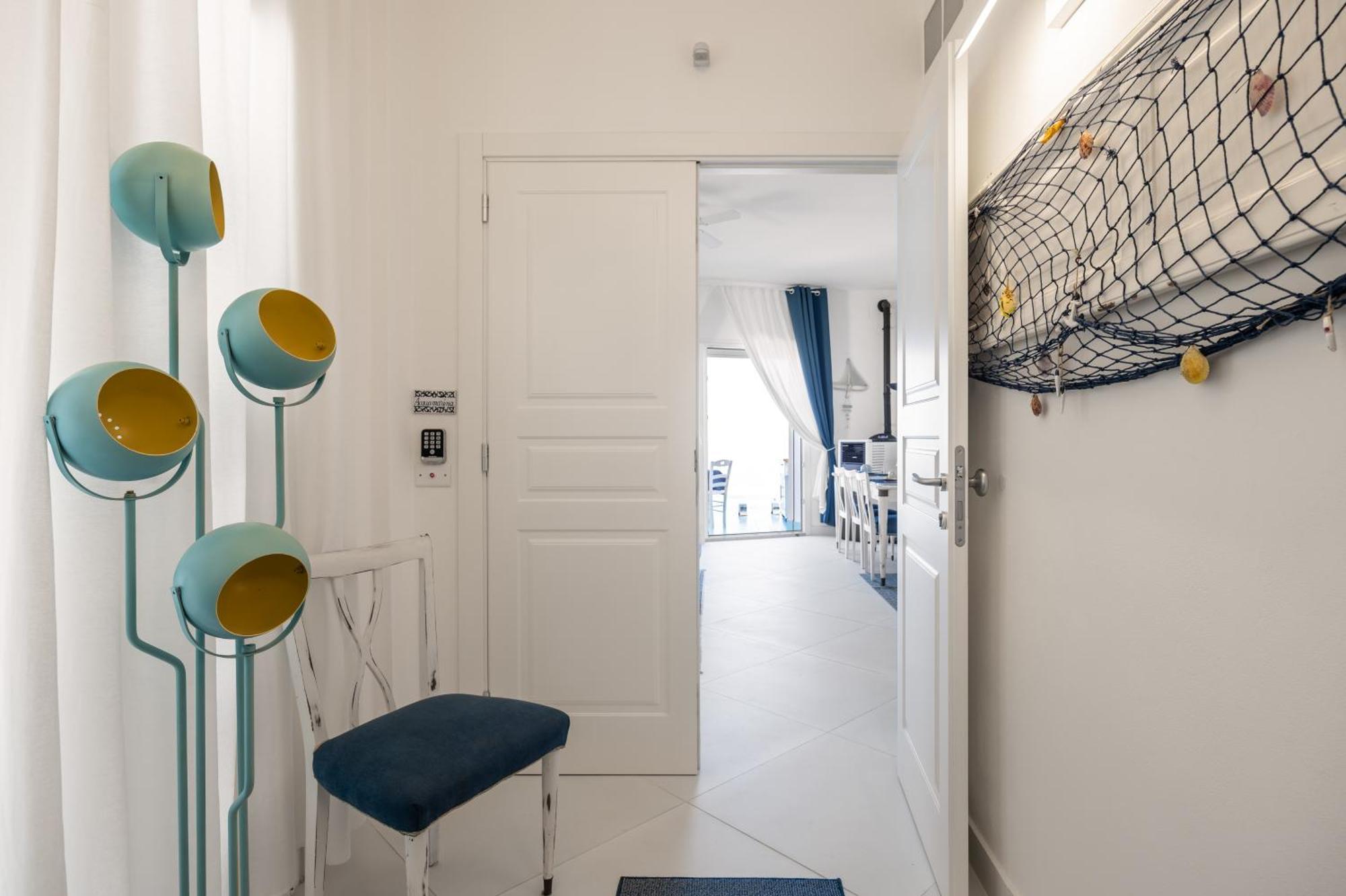 Blue Life, Sea-Luxury Rooms On The Beach Between Palermo And Cefalu' กาสเตลดัชเชีย ภายนอก รูปภาพ